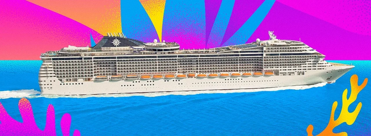 O navio MSC Divina navegando